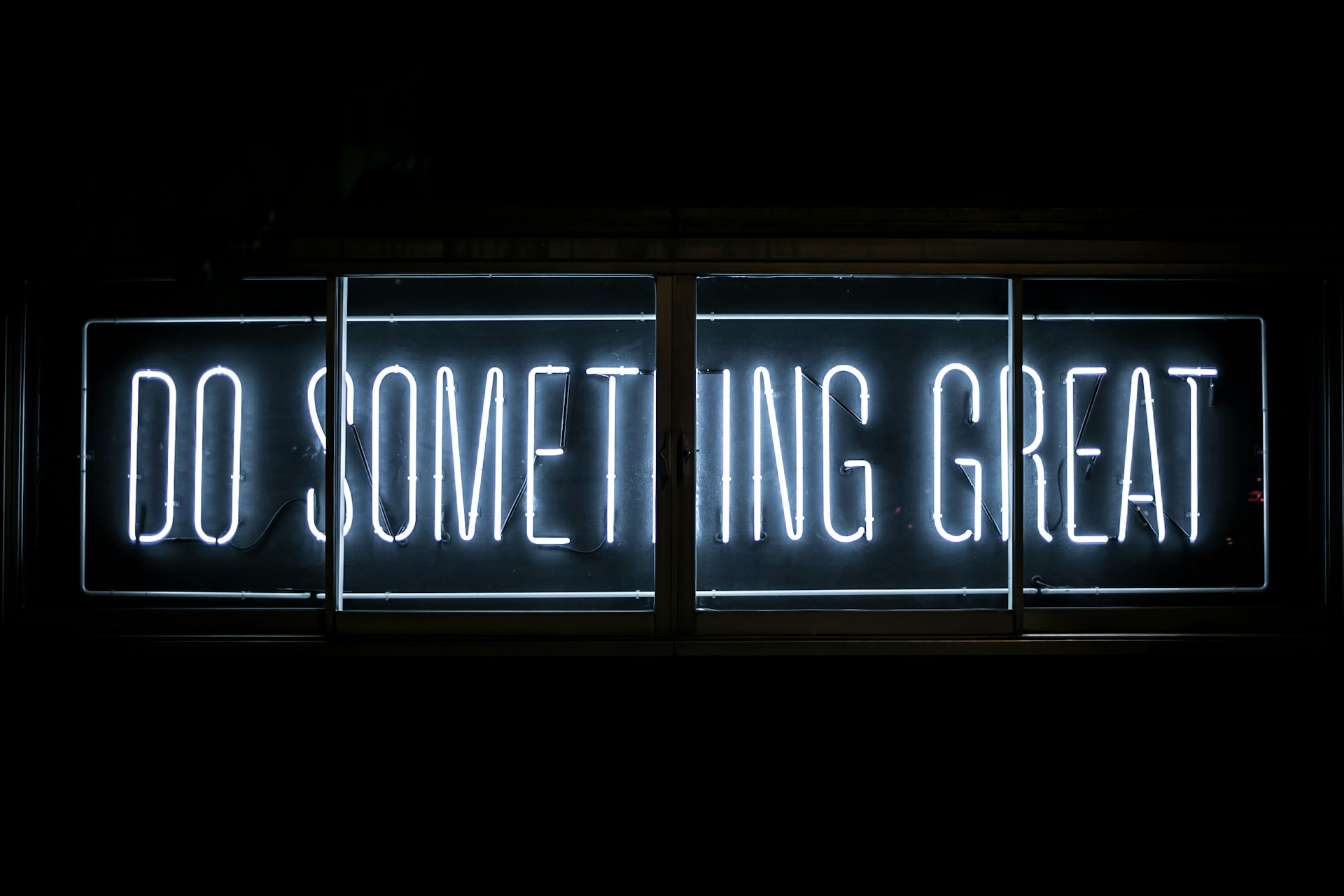 Do SOmething Great neon light