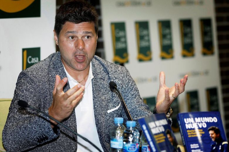 Pochettino at book signing