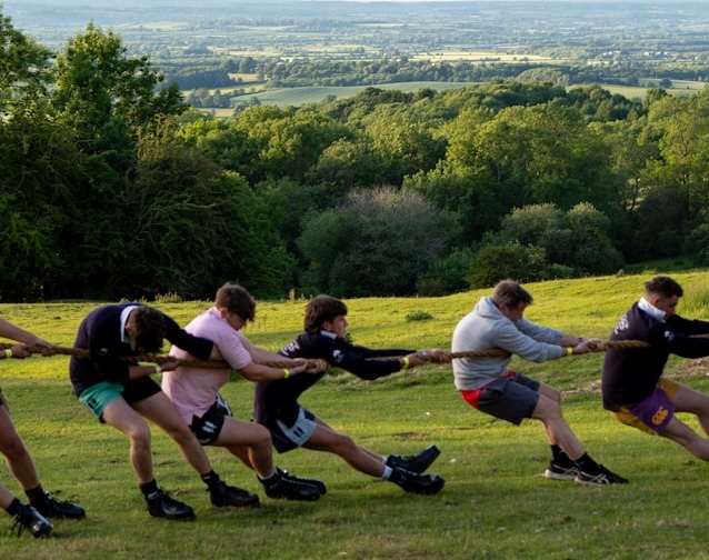 Men tug of war